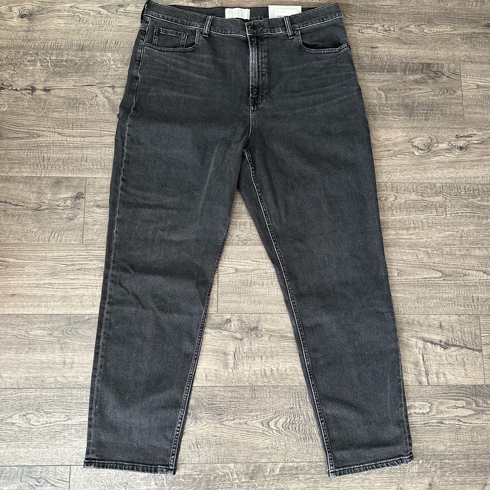 Everlane Cheeky Jeans in Washed Black TALL
